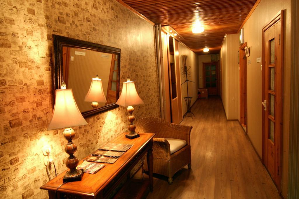 Oldhouse Hostel 塔林 外观 照片